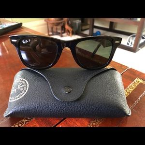 Ray Ban polarized wayfarer glasses